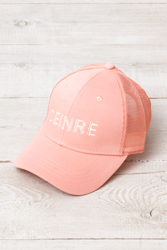 Кепка для дівчинки